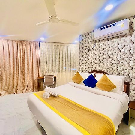 Hotel Eagle Grand Hyderabad Airport Zone シャムシャバード エクステリア 写真